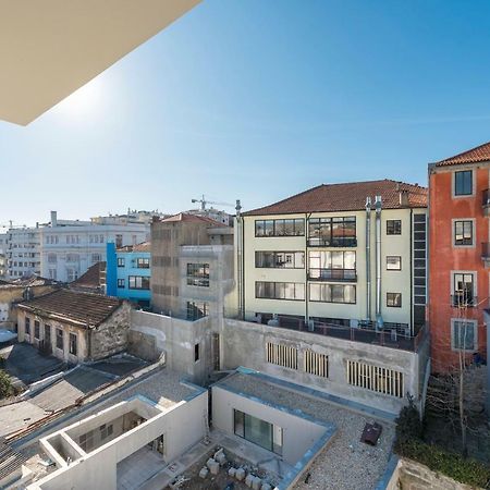 Bright Downtown Apartment Порту Экстерьер фото